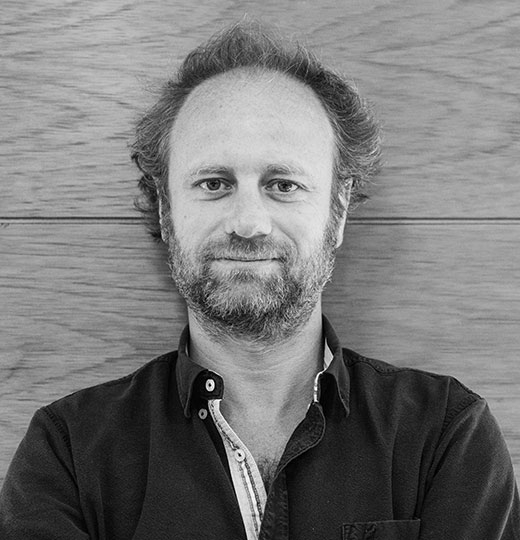 Carlos Alberto Urzua E.